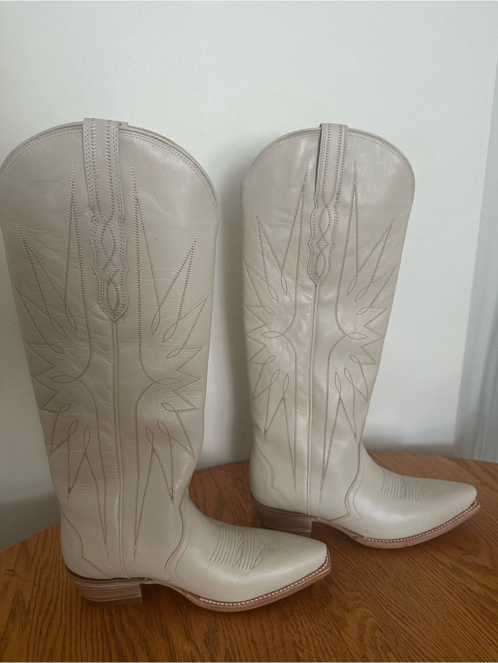 Tecovas Neutral Cream Loretta Leather Western Boots